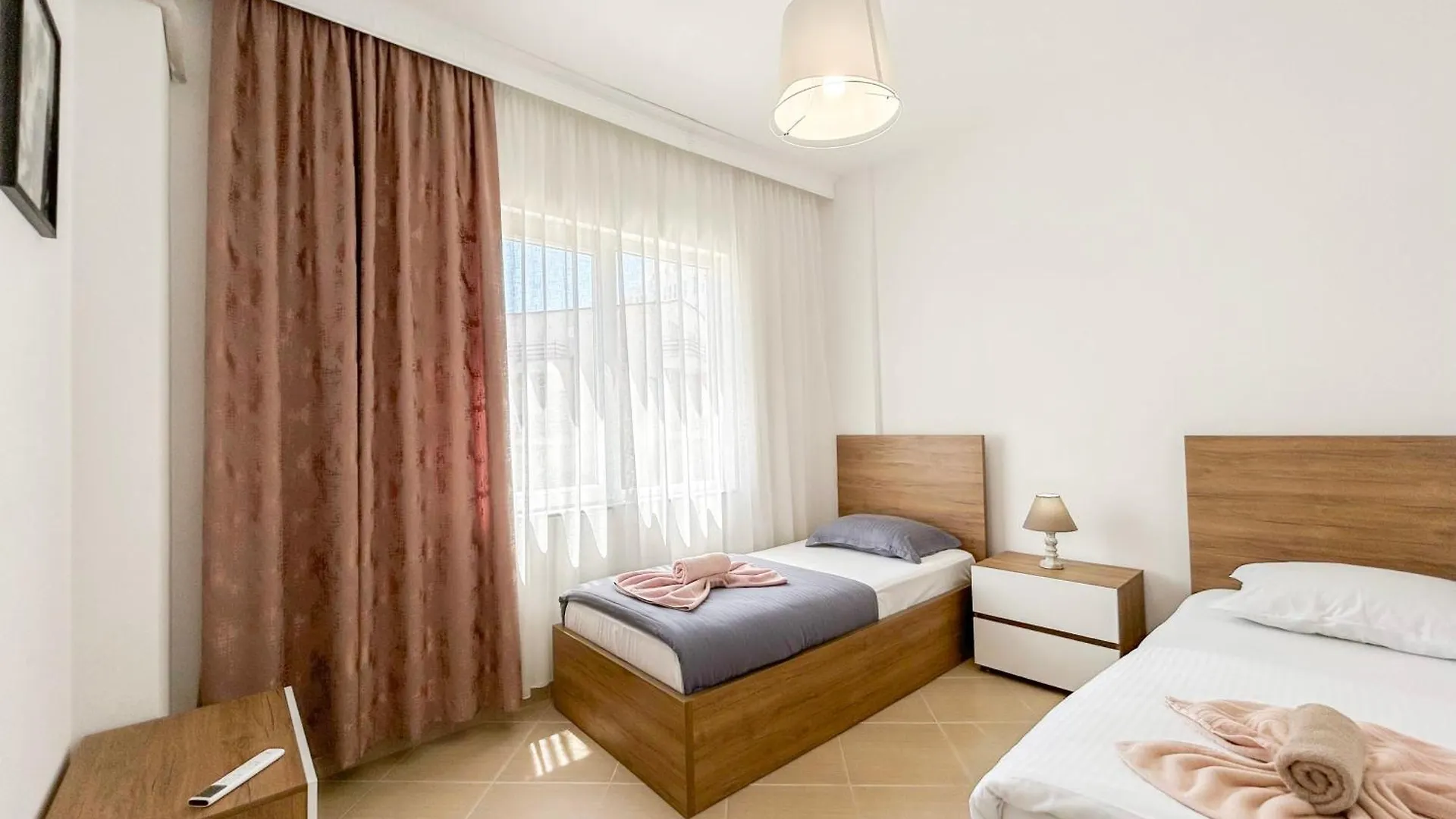 Balkan Bliss 826 Golem  0*, Golem (Tirana) Albania