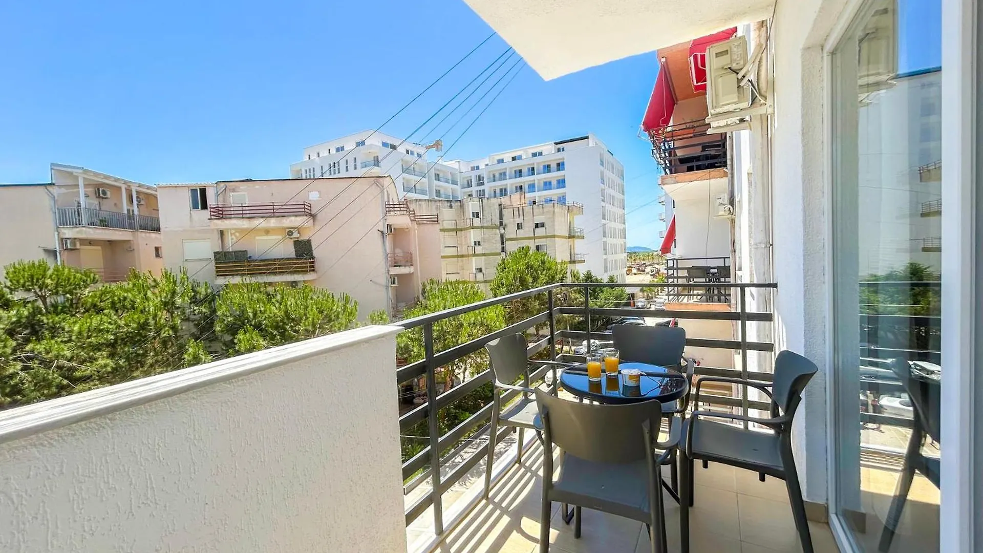 Inn Balkan Bliss 826 Golem  Albania